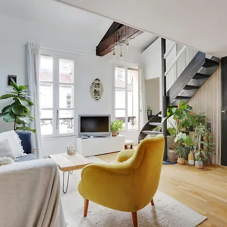 Place D'italie - Charming Bright Apartment *